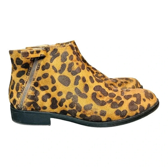 TIME AND TRU LEOPARD ANIMAL‎ PRINT TWO ZIP ANKLE BOOT BOOTIES WOMEN'S SIZE 8 - Picture 1 of 10